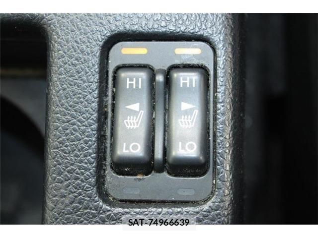 Subaru LEVORG 2017-03 6907584-3