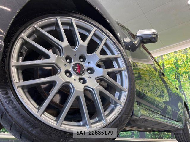 Subaru LEVORG 2017-10 6994972-11