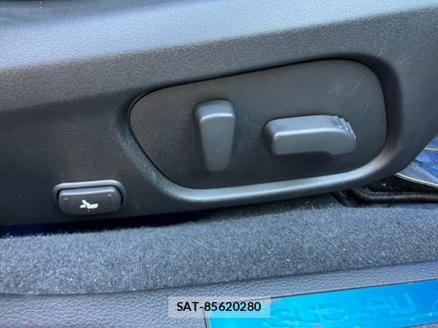 Subaru LEVORG 2020-02 6994949-17