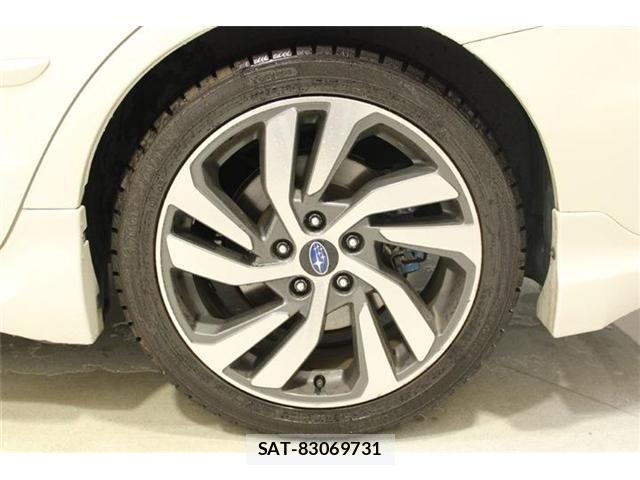 Subaru LEVORG 2017-09 7020746-23