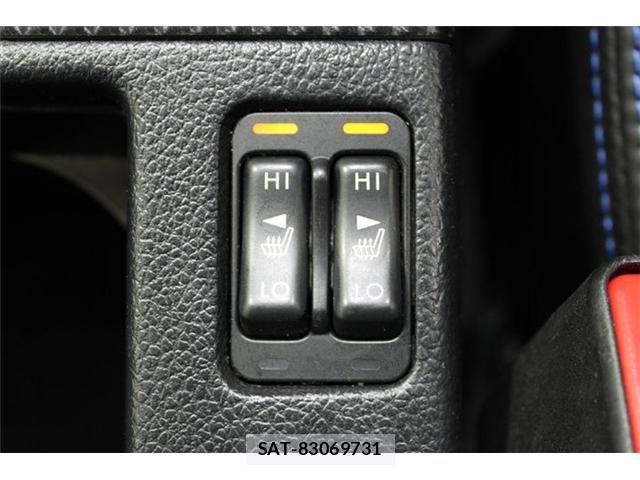 Subaru LEVORG 2017-09 7020746-4