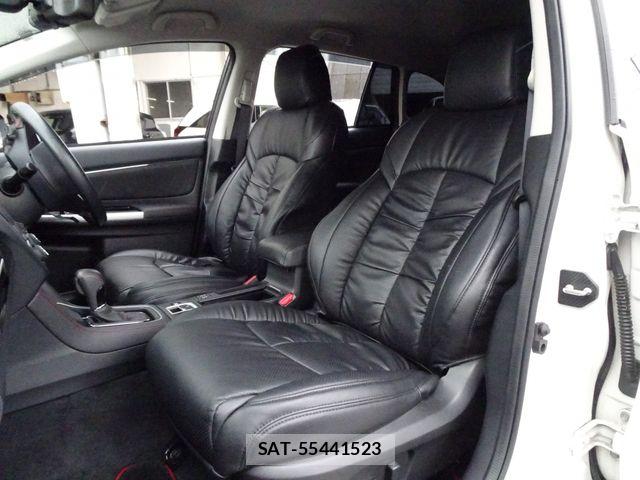 Subaru LEVORG 2019-12 7059198-17
