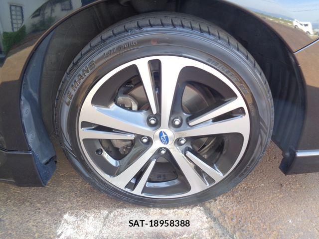 Subaru LEVORG 2018-08 7059206-27