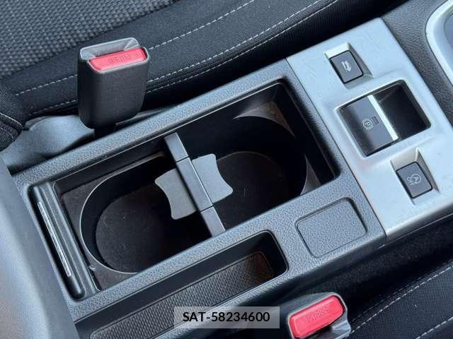 Subaru LEVORG 2015-03 7059218-11