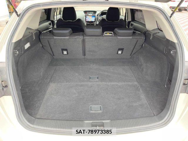 Subaru LEVORG 2015-08 7220775-10