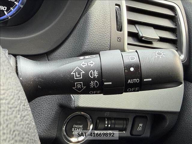 Subaru LEVORG 2017-09 7220788-26