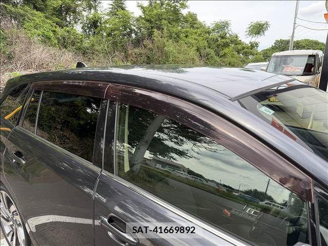 Subaru LEVORG 2017-09 7220788-29