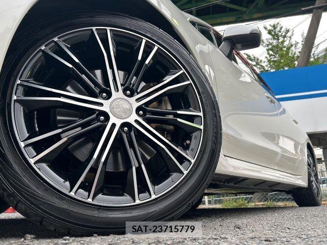 Subaru LEVORG 2014-08 7220766-12