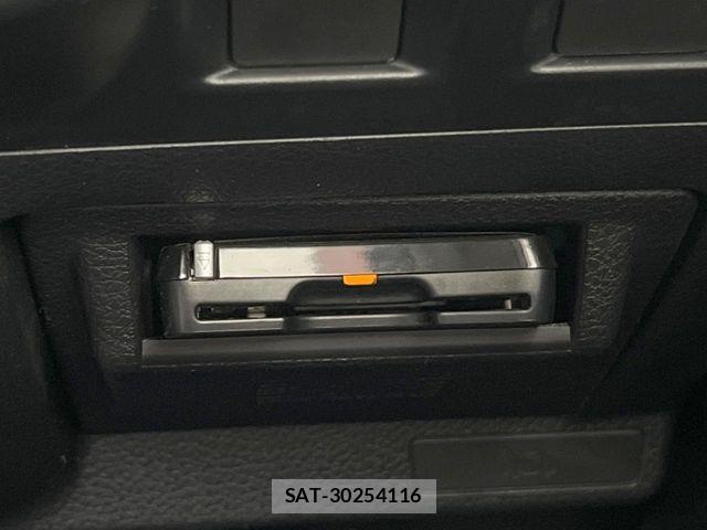 Subaru LEVORG 2017-11 7220794-8