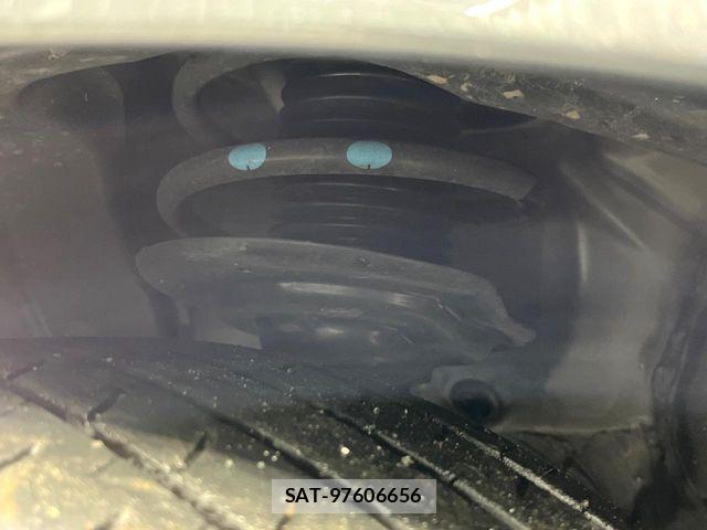 Subaru LEVORG 2020-12 7220812-19