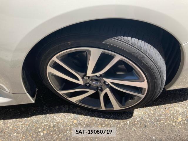 Subaru LEVORG 2015-07 7220774-10
