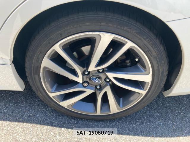 Subaru LEVORG 2015-07 7220774-12