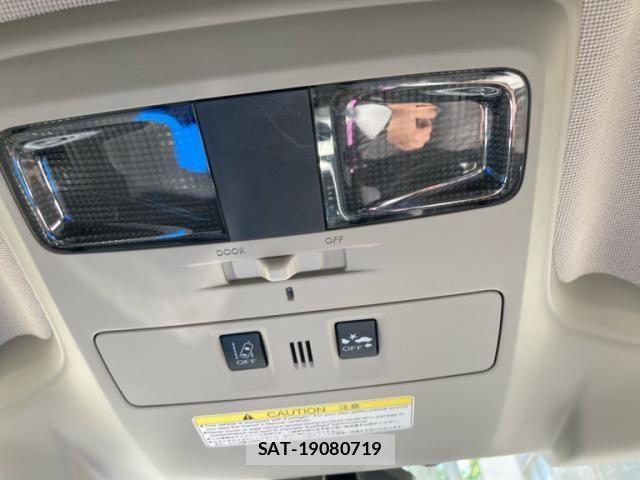 Subaru LEVORG 2015-07 7220774-19