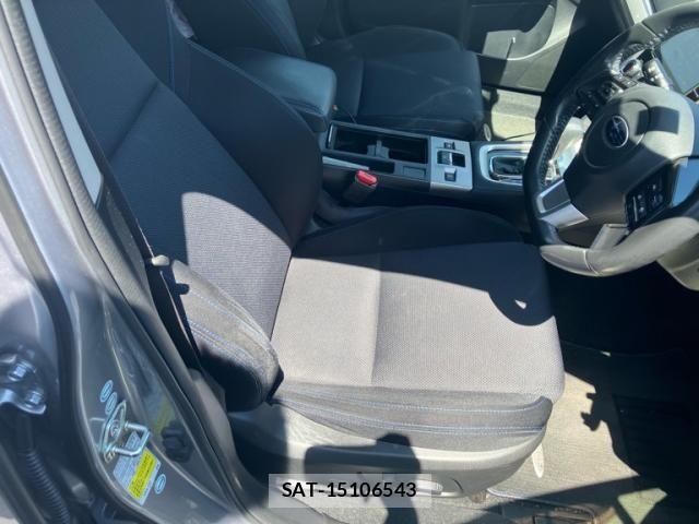 Subaru LEVORG 2015-07 7220777-13
