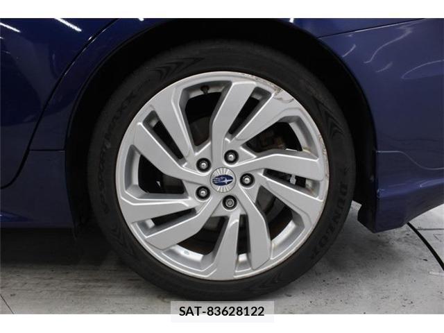 Subaru LEVORG 2017-11 7251298-24