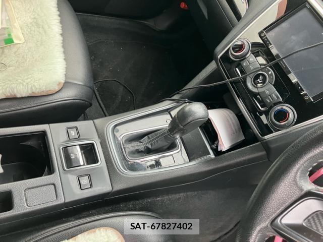 Subaru LEVORG 2015-10 7272212-17