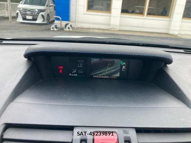 Subaru LEVORG 2015-07 7272213-25