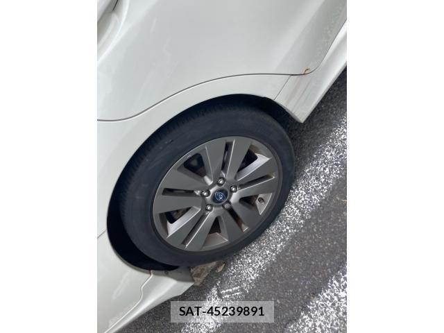 Subaru LEVORG 2015-07 7272213-4