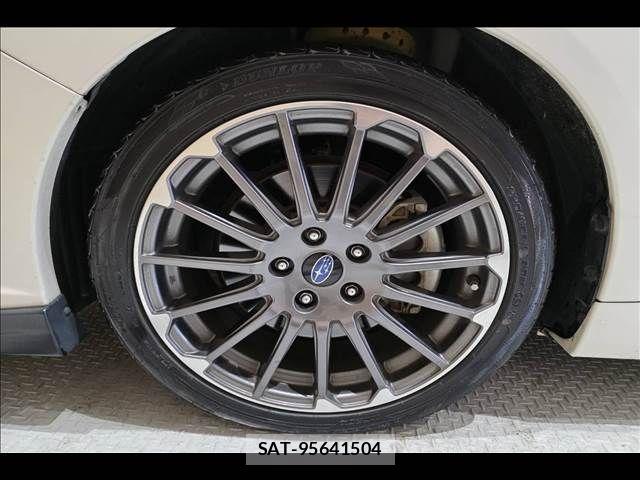 Subaru LEVORG 2017-08 7327981-12