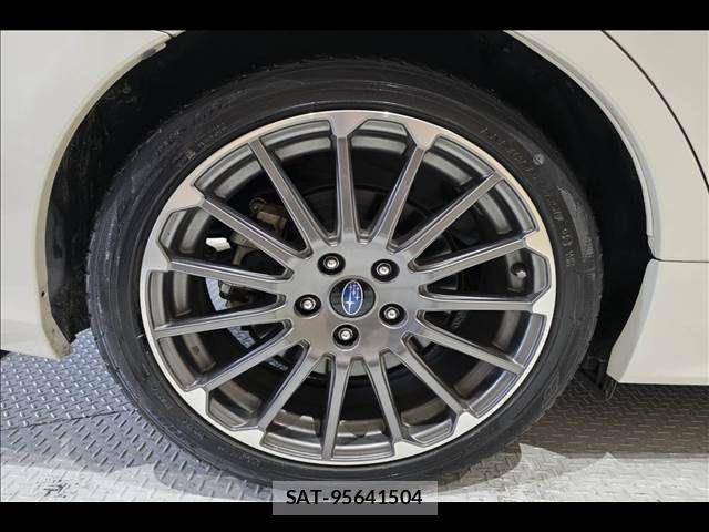 Subaru LEVORG 2017-08 7327981-27