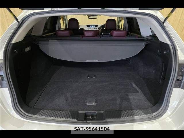 Subaru LEVORG 2017-08 7327981-8