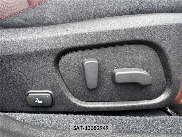 Subaru LEVORG 2017-03 7358444-26