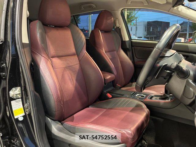 Subaru LEVORG 2018-06 7358441-9