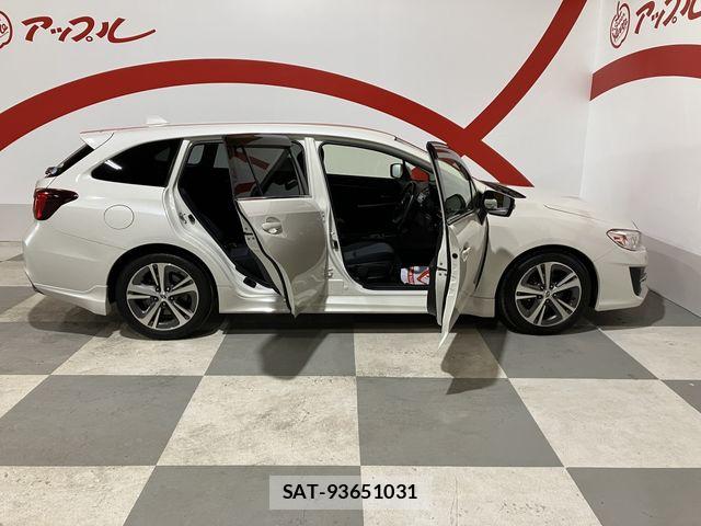 Subaru LEVORG 2018-03 7358437-8