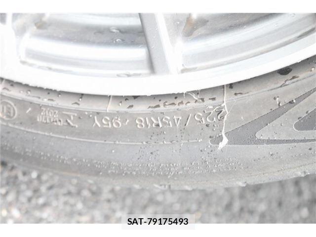 Subaru LEVORG 2019-07 7358440-26