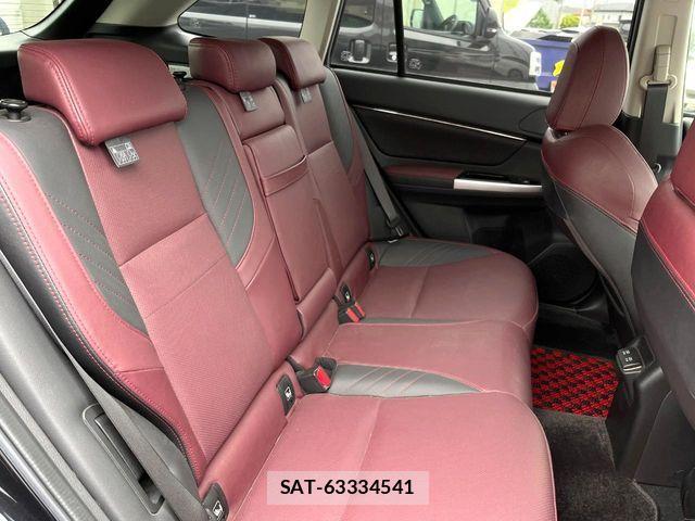 Subaru LEVORG 2018-06 7358438-9