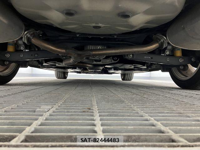 Subaru LEVORG 2018-07 7392638-5
