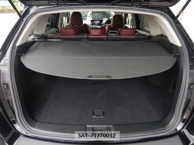 Subaru LEVORG 2018-06 7392639-10
