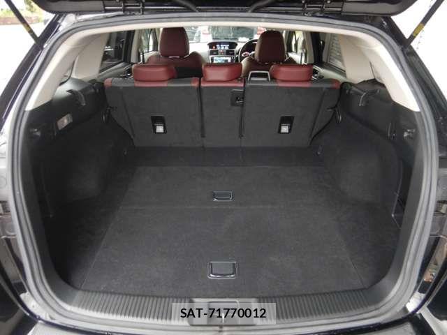 Subaru LEVORG 2018-06 7392639-11