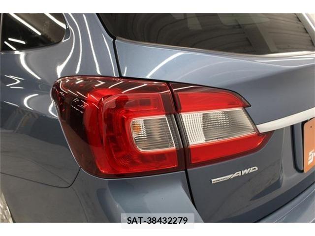 Subaru LEVORG 2017-08 7392644-17