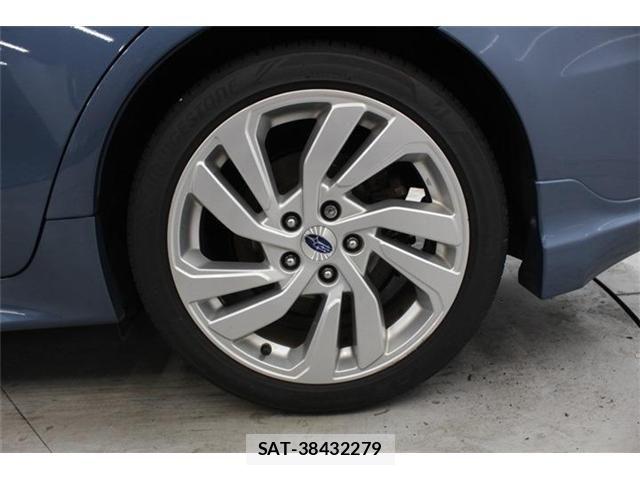 Subaru LEVORG 2017-08 7392644-24