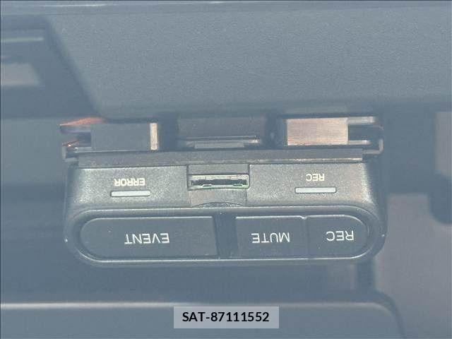 Subaru LEVORG 2021-03 7392642-23