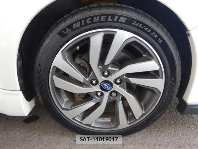 Subaru LEVORG 2018-09 7392640-18