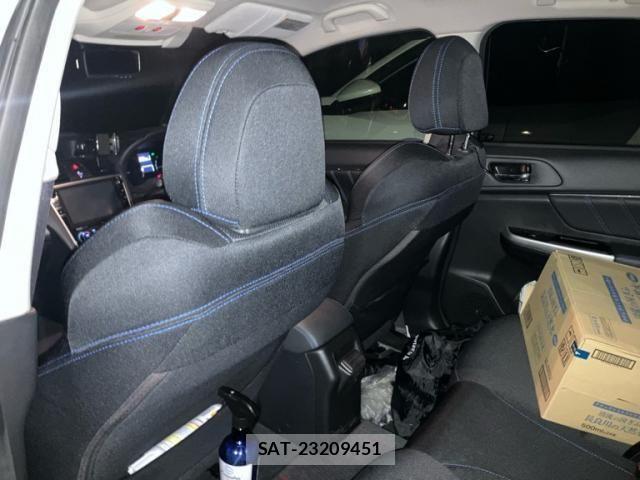 Subaru LEVORG 2017-11 7455346-13
