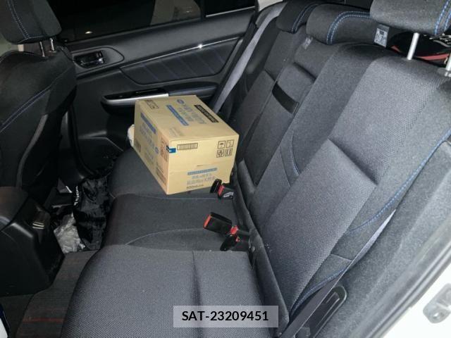 Subaru LEVORG 2017-11 7455346-14
