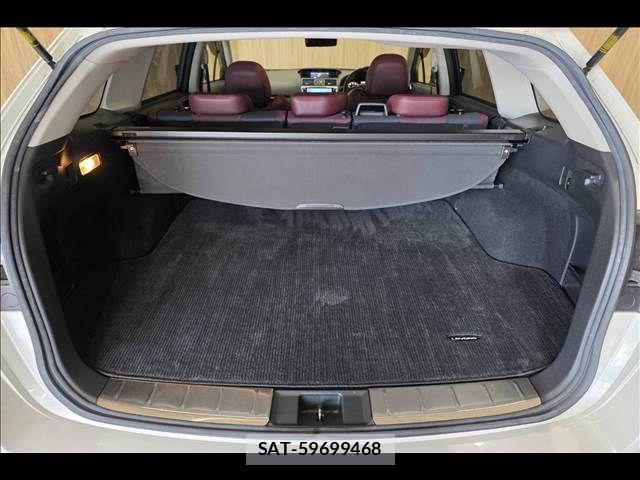 Subaru LEVORG 2017-09 7455342-11