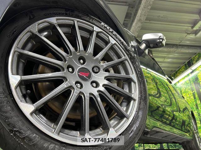 Subaru LEVORG 2017-10 7455335-13