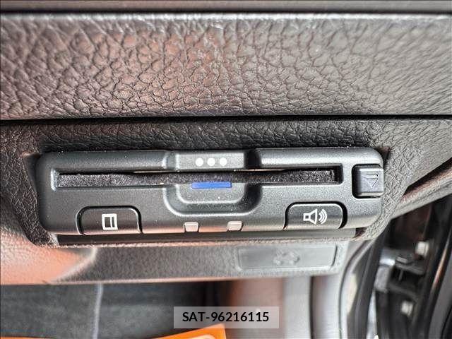 Subaru LEVORG 2014-12 7508992-24