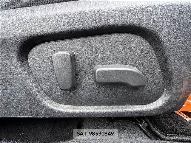 Subaru LEVORG 2018-02 7508984-29