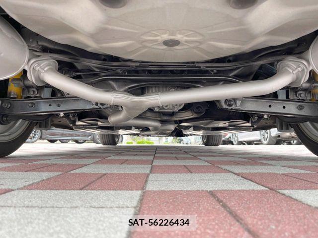 Subaru LEVORG 2017-02 7501228-18