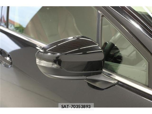 Subaru LEVORG 2021-01 7562343-22