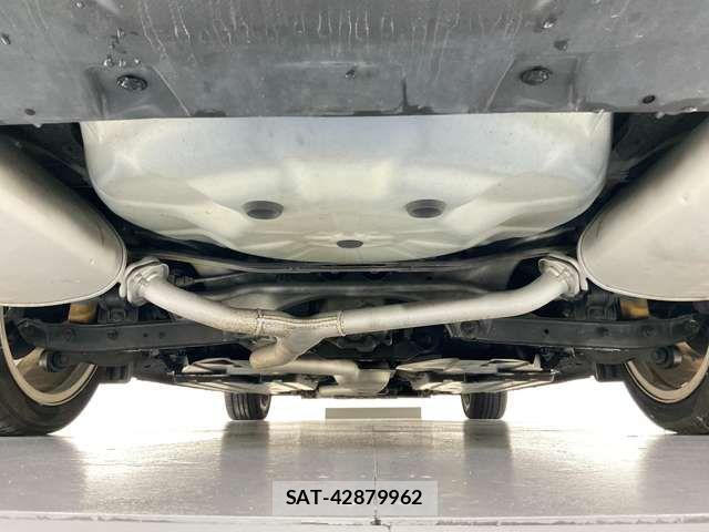 Subaru LEVORG 2017-12 7562345-9