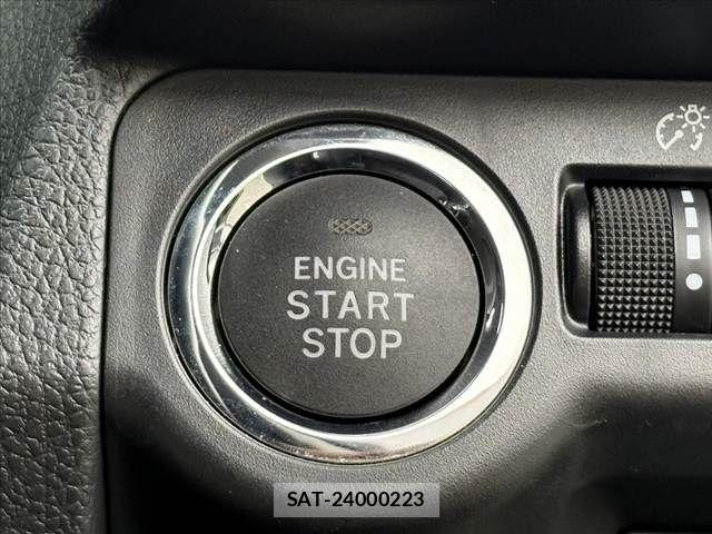 Subaru LEVORG 2020-02 7617590-28