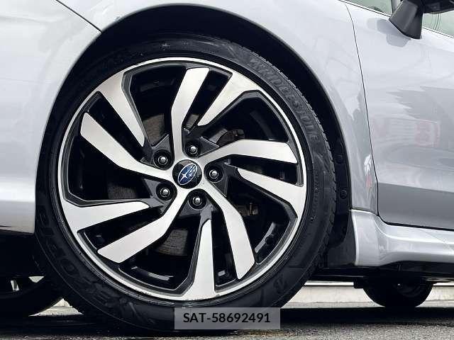 Subaru LEVORG 2018-01 7617598-3