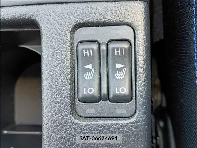 Subaru LEVORG 2017-11 7617597-11