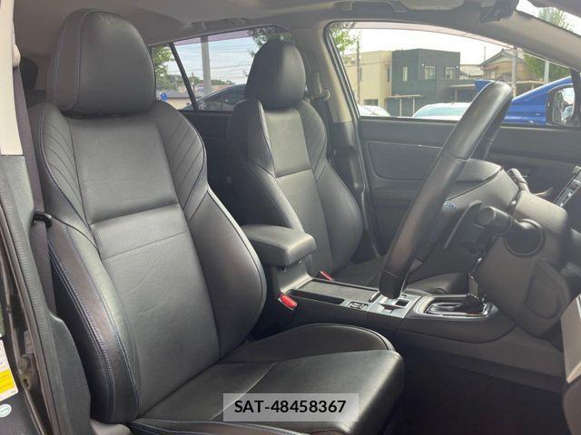 Subaru LEVORG 2017-12 7617587-9